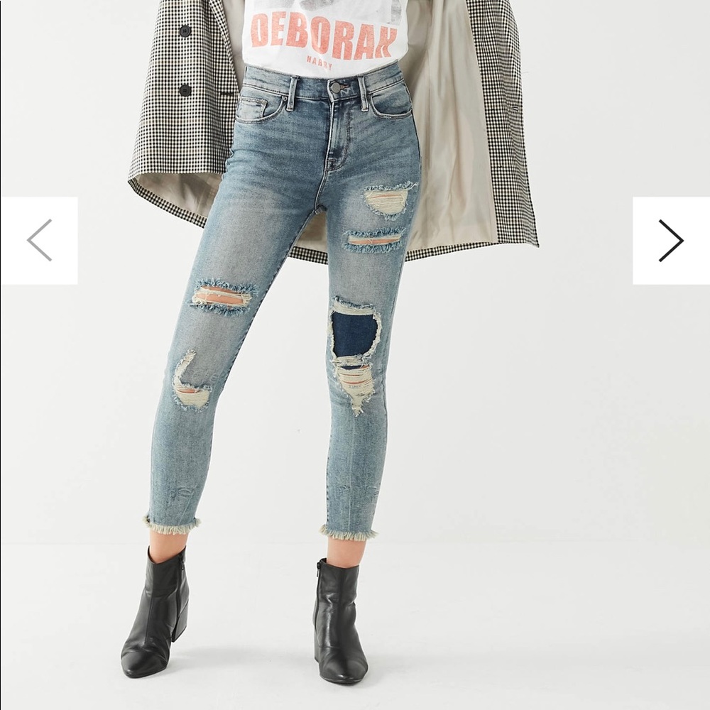 UO BDG Crop Twig High Rise Skinny Jeans Distressed